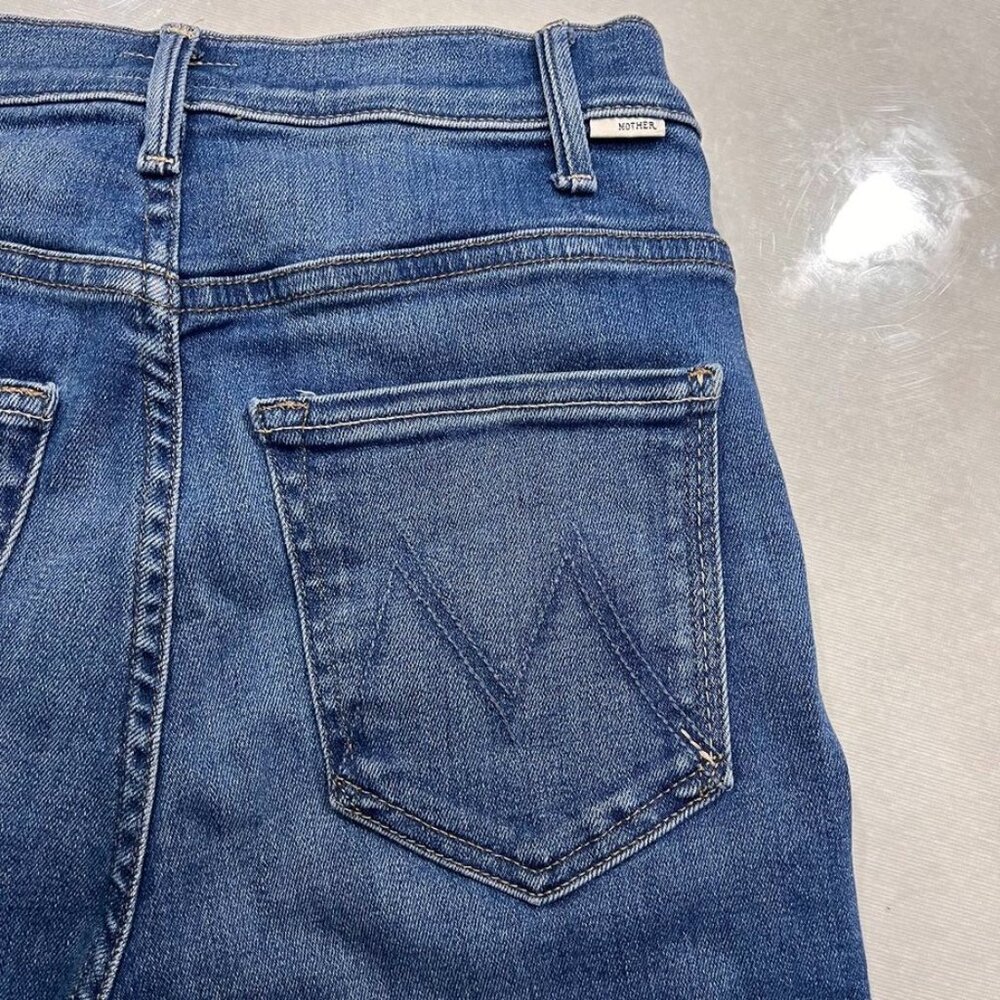 NEW MOTHER The Hustler Ankle Fray Jeans “No Promises” Blue Wash Size 26 - Picture 7 of 14